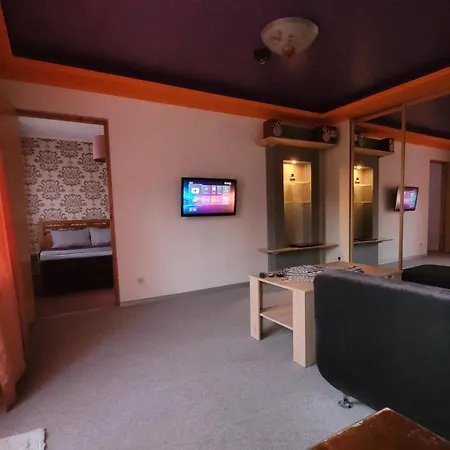 Apartment Kaniera 6a, Kengarags